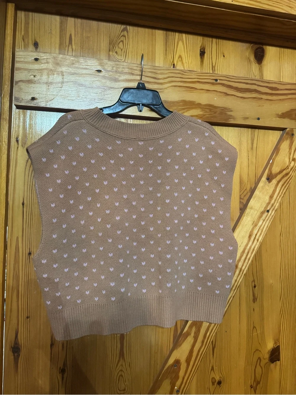 Free People Sleeveless V-Neck Knit Vest in Light Brown with Pink Accents